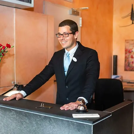 La Colonna Hotel