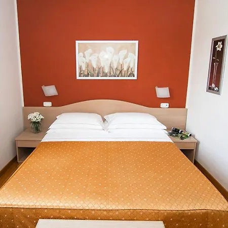 La Colonna Hotel